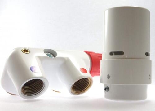 Vasco Design -Ventilgarnitur für Mittelanschluß mit Thermostatkopf